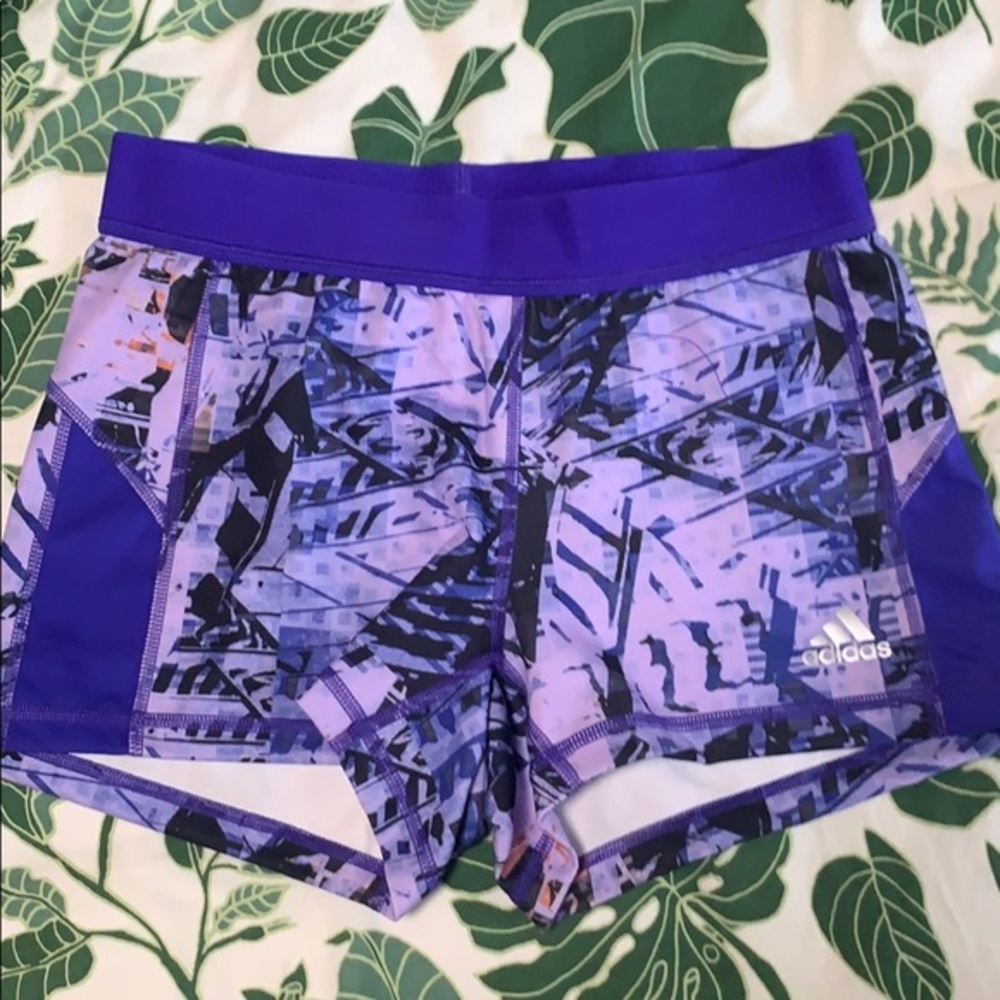 Adidas spandex shorts‎